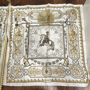 Hermes Carre 90 silk scarf RARE